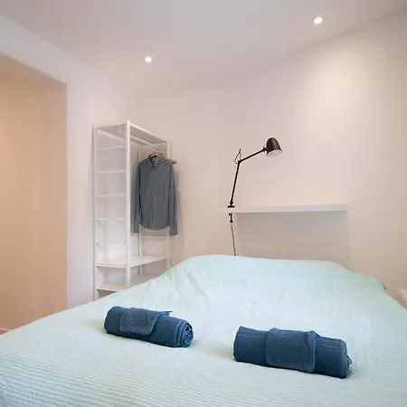 Escamp Apartments-2
